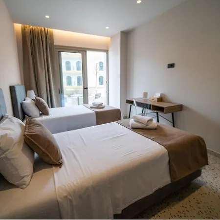 Feriehus House - Center - Sleeps 8 Hersonissos (Crete)